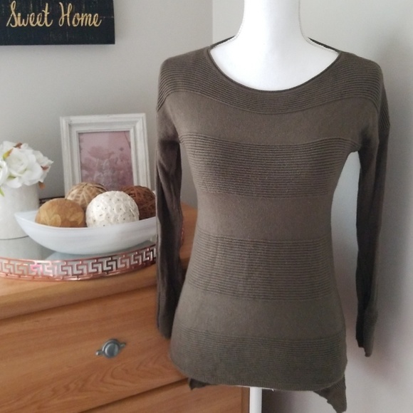 Romeo + Juliet couture long sleeve tee - Picture 1 of 5